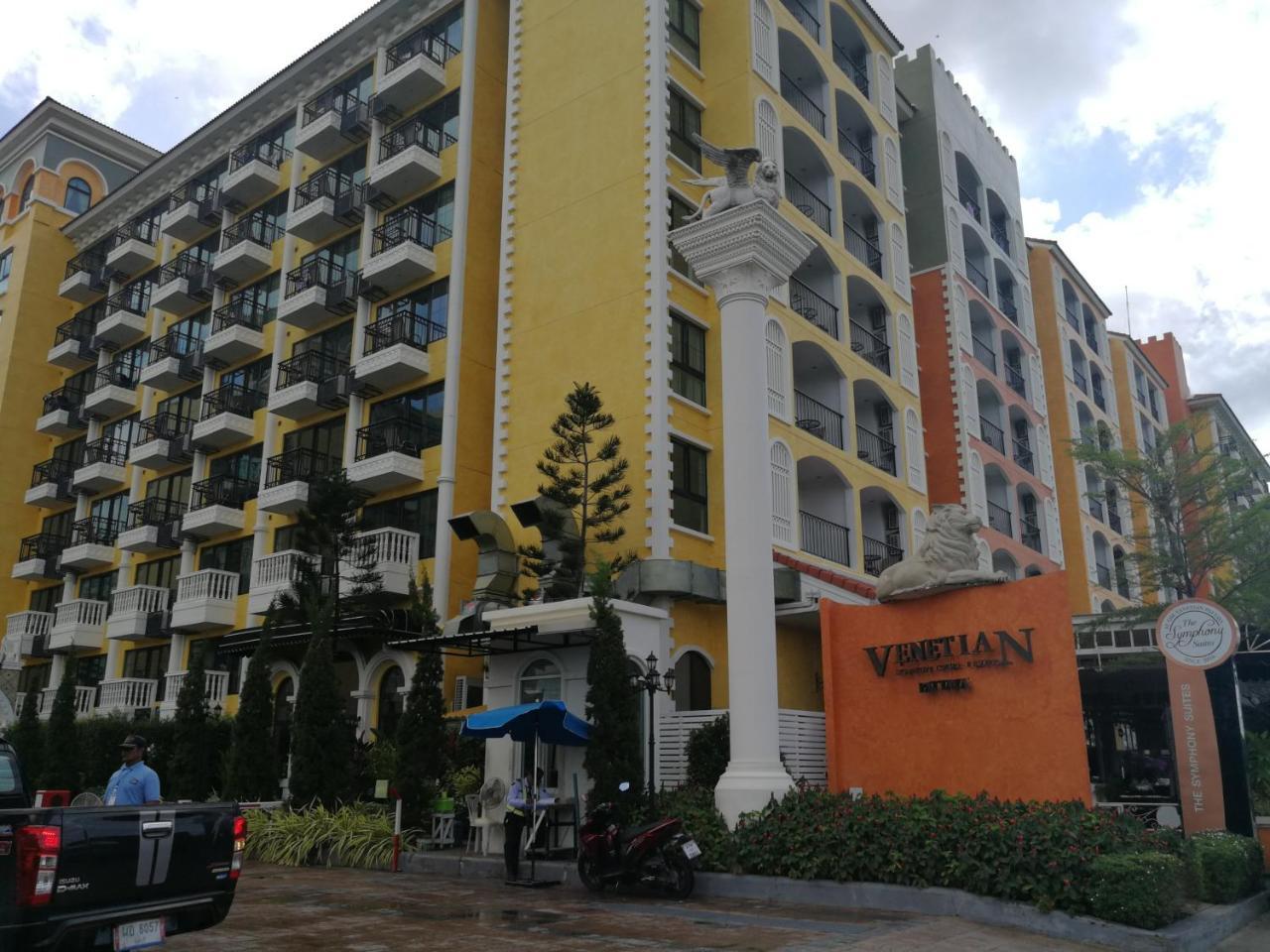 Venetian Poseidon Pool Hotel Bãi biển Jomtien Ngoại thất bức ảnh