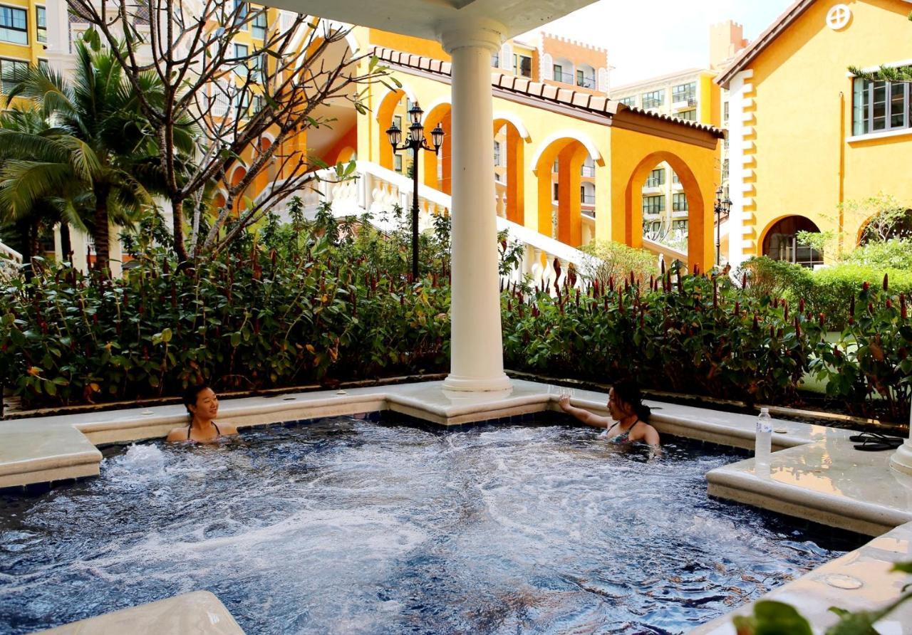 Venetian Poseidon Pool Hotel Bãi biển Jomtien Ngoại thất bức ảnh